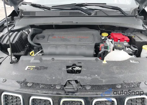 2021 Jeep Compass Latitude 4X4 from USA, damaged, VIN 3C4NJDBB4MT504634